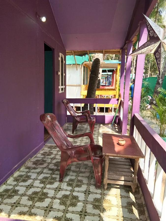 Secret Beach Bungalows, Палолем Номер фото