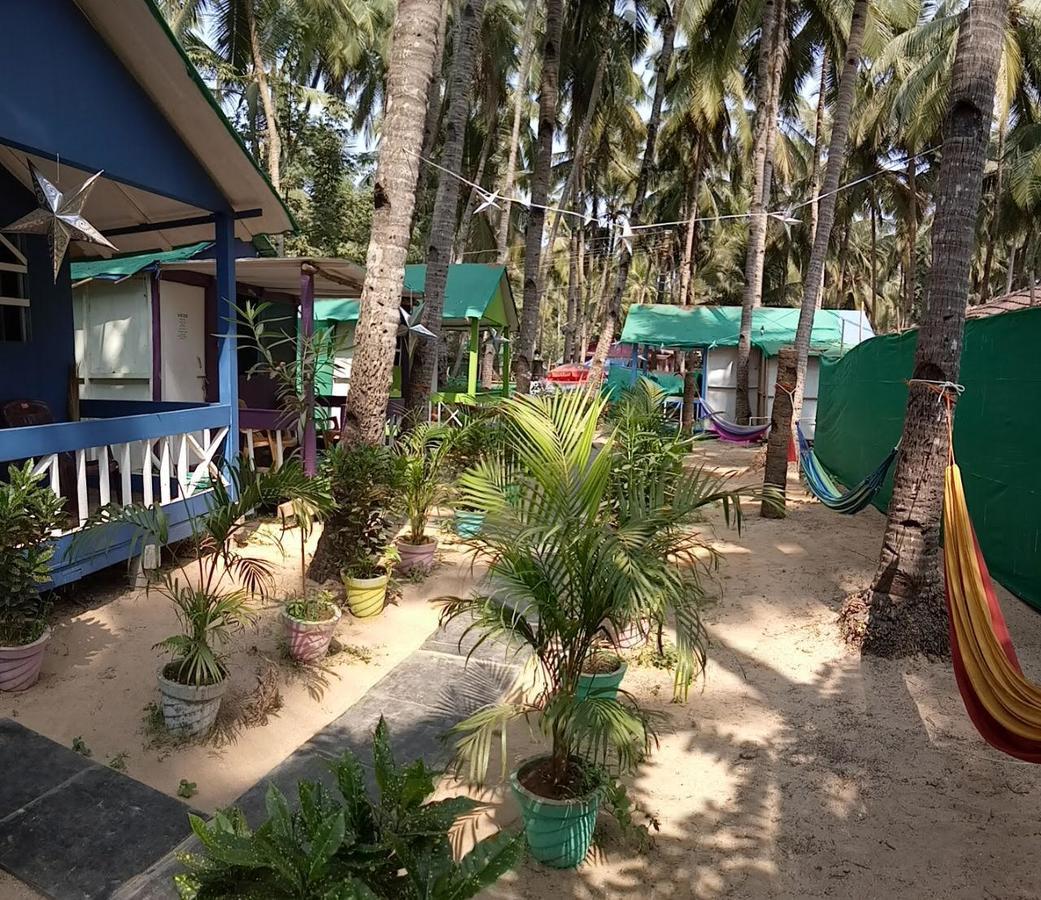 Secret Beach Bungalows, Палолем Номер фото
